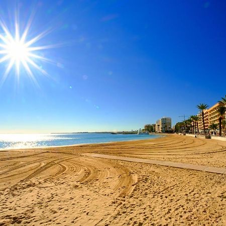 Holiday Suite Fragata Torrevieja Exteriör bild