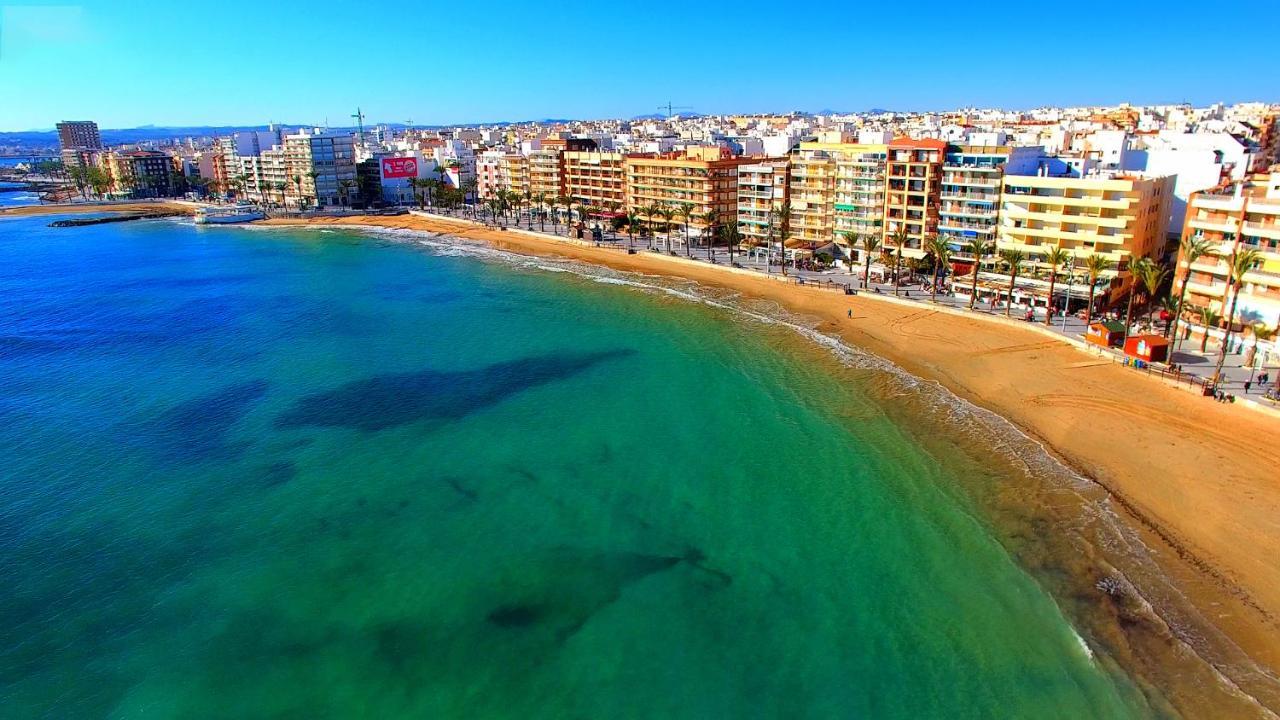 Holiday Suite Fragata Torrevieja Exteriör bild